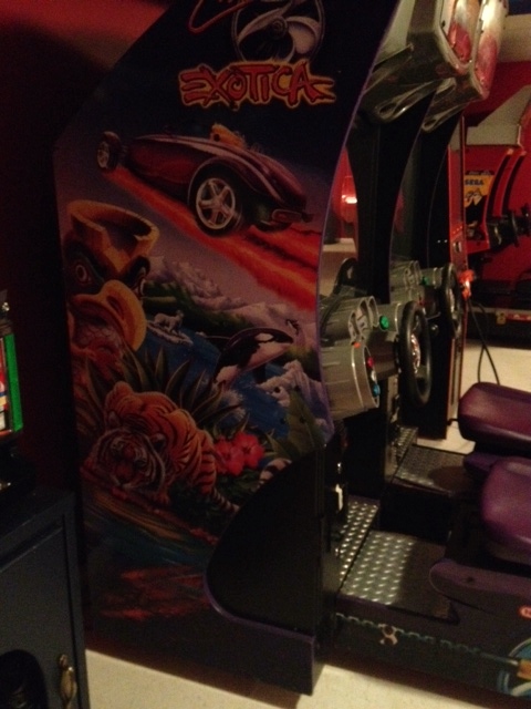 Mario Kart Arcade GP, Cruis'n Exotica, A pair of coin-sucki…