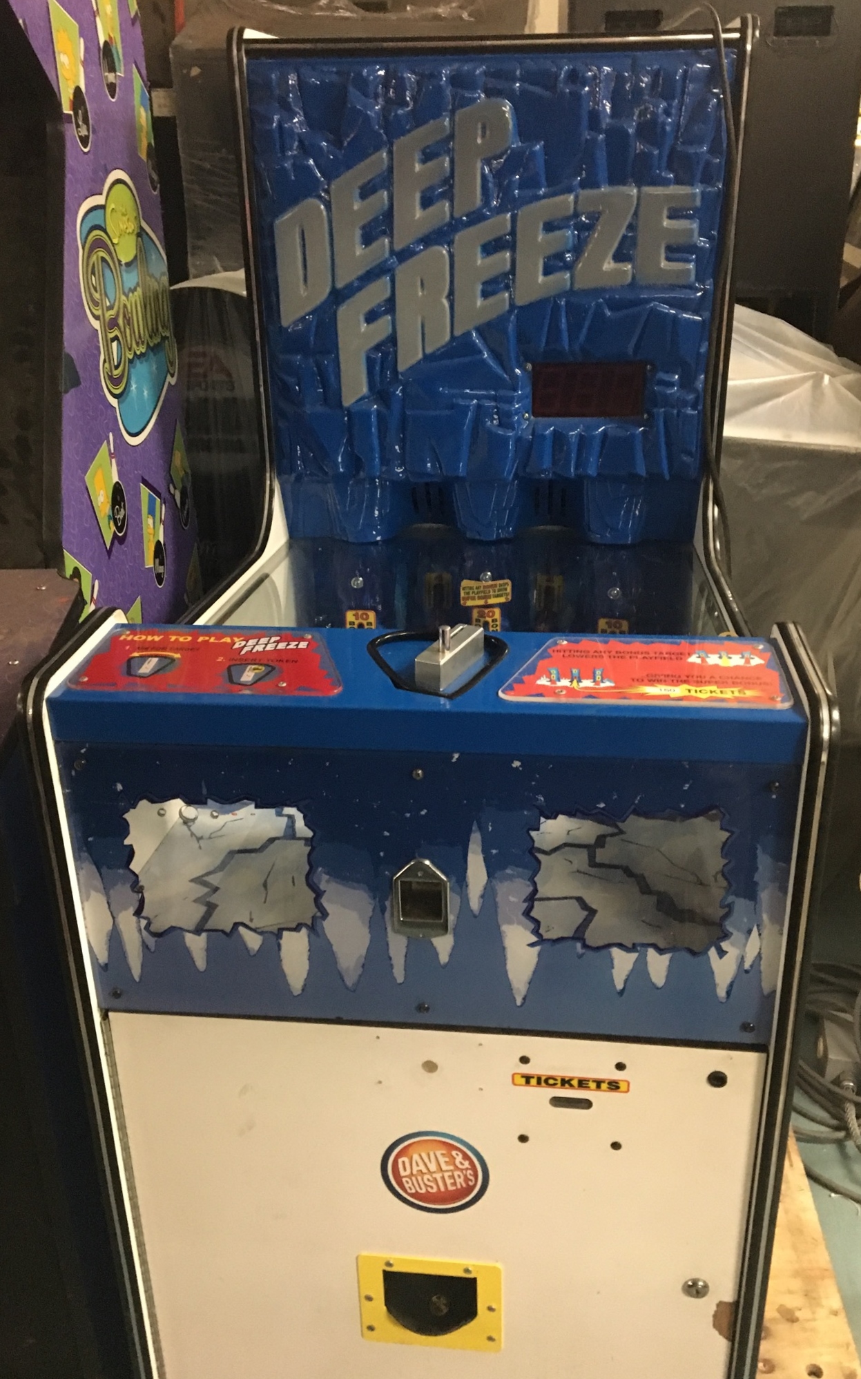 DEEP FREEZE Ticket Redemption Arcade Machine Game for sale by BAYTEK - EXCELLENT CONDITION ...