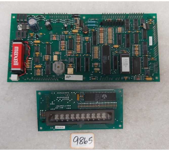 AUTOMATIC PRODUCTS AP110 Snack Vending Machine CONTROL Bd #91-11-440 & DISPLAY Bd #00-17-304 (9865)
