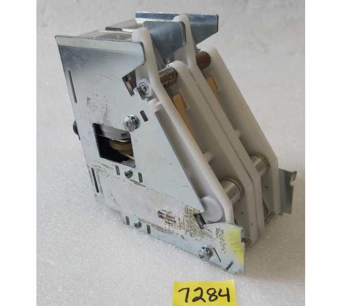 BENCHMARK REDEMPTION Arcade Game DOUBLE Ticket Dispenser #7284 