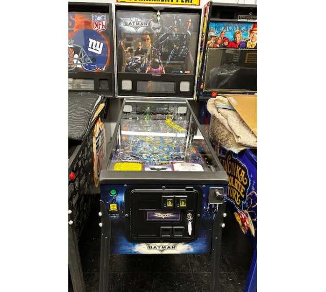 STERN BATMAN THE DARK KNIGHT Pinball Machine for sale