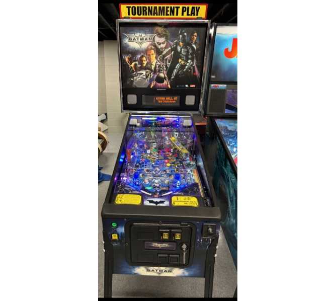 STERN BATMAN THE DARK KNIGHT Pinball Machine for sale 