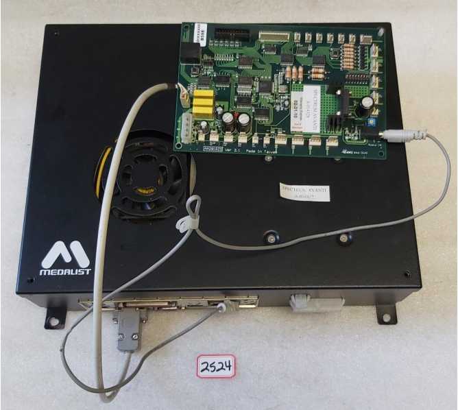 MEDALIST SPECTRUM AVANTI DARTBOARD Arcade Game COMPUTER #A-014317 & BOARD #A-014328 (2524) 