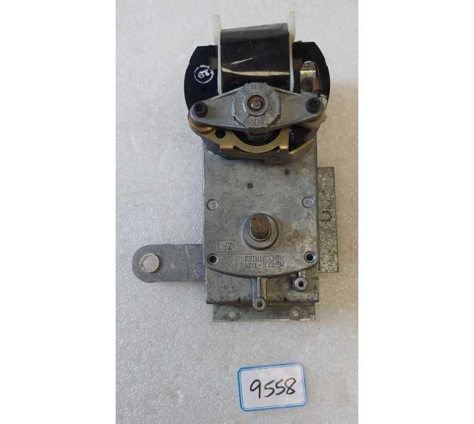 ROYAL 552 SODA Vending Machine VEND MOTOR #9558 