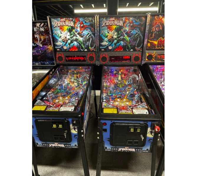 STERN SPIDER-MAN COMIC VAULT Pinball Machine for sale 