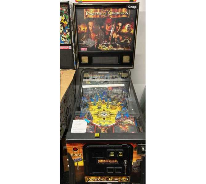 Stern PIRATES OF THE CARIBBEAN Pinball Machine for sale 