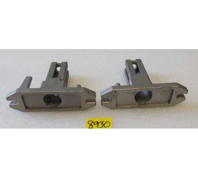 Universal T Handle HOUSING for NEWER MODEL DIXIE NARCO & ROYAL Beverage Vending machine #8930 