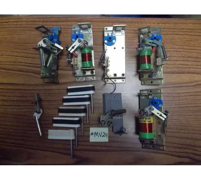 Maverick Pinball Machine Game Parts Flipper Assemblies & parts for sale #MV24 