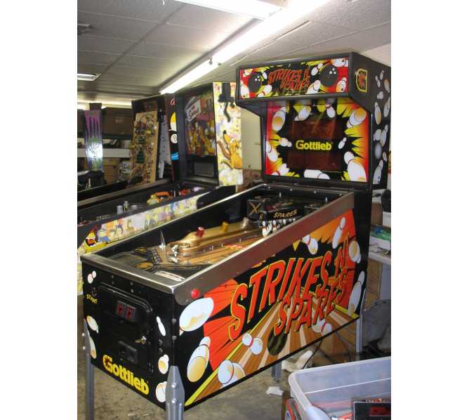 GOTTLIEB STRIKES N' SPARES Pinball Machine Game for sale 