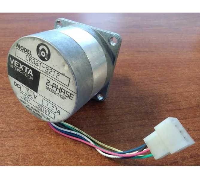 VEXTA 2-PHASE STEPPING MOTOR Model #C6381-9212 - DC6V1.2A 