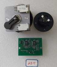 BENCHMARK Redemption Game CRANE DISPLAY Board, ROTATE CONTROL & DROP CLAW Button (2319) 