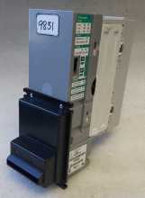 MARS MEI AE 2411 U7 AE2411 115V $1s - $20s Dollar Bill Validator w 700 Bill Stacker #250002082 (9831) 
