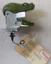  STERN METALLICA Pinball Machine SNAKE HEAD Assembly #500-9813-00 (2225) 