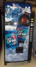 Royal 376 RVCDE and 552 RVCDE 8 SELECTION Can SODA COLD DRINK Vending Machine for sale 