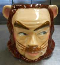 Wizard Of Oz Cowardly Lion Hand-Painted Ceramic Giant 27 Oz. Coffee or Tea Mug by Star Jars 1998